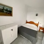 Con Piscina En Rosas De Capistrano *