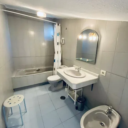 Διαμέρισμα Con Piscina En Rosas De Capistrano *