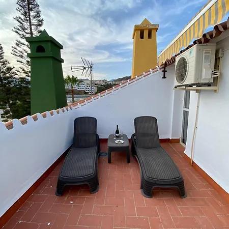 Con Piscina En Rosas De Capistrano Lägenhet