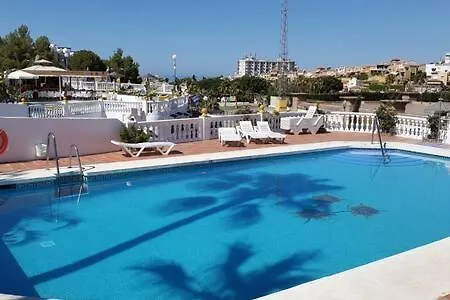Con Piscina En Rosas De Capistrano Nerja
