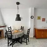 Con Piscina En Rosas De Capistrano
